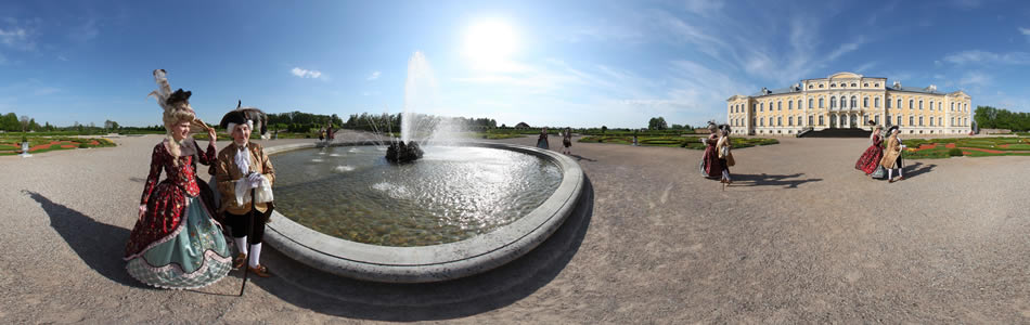 Afternoon in the garden of Rundale Palace, some 200 years ago... | 360° panorama